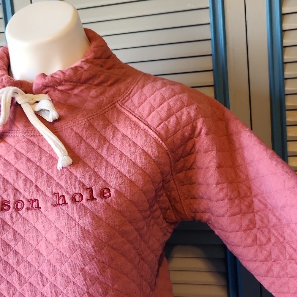 Pink Jackson Hole Quilted Sweater - Picture 7 of 12